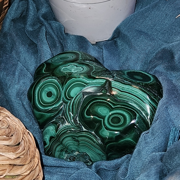 Malachite - Picture 7 of 9